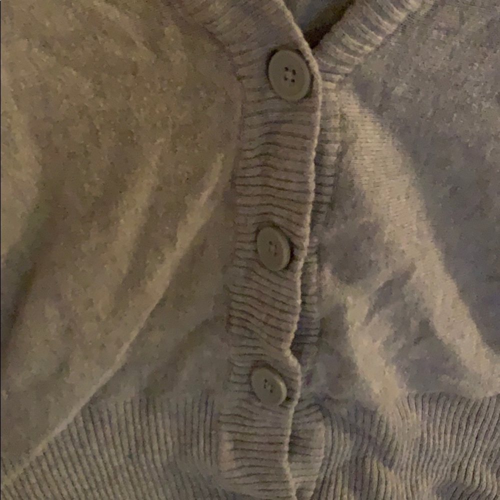 Button down sweater - Picture 2 of 2